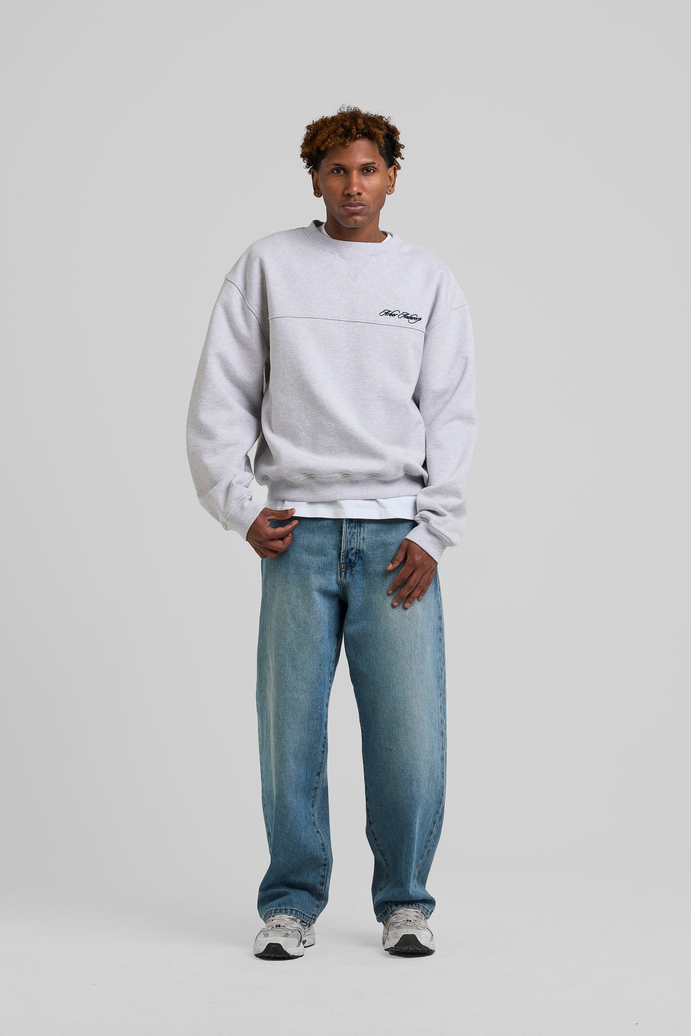 Cursive Crewneck Melange