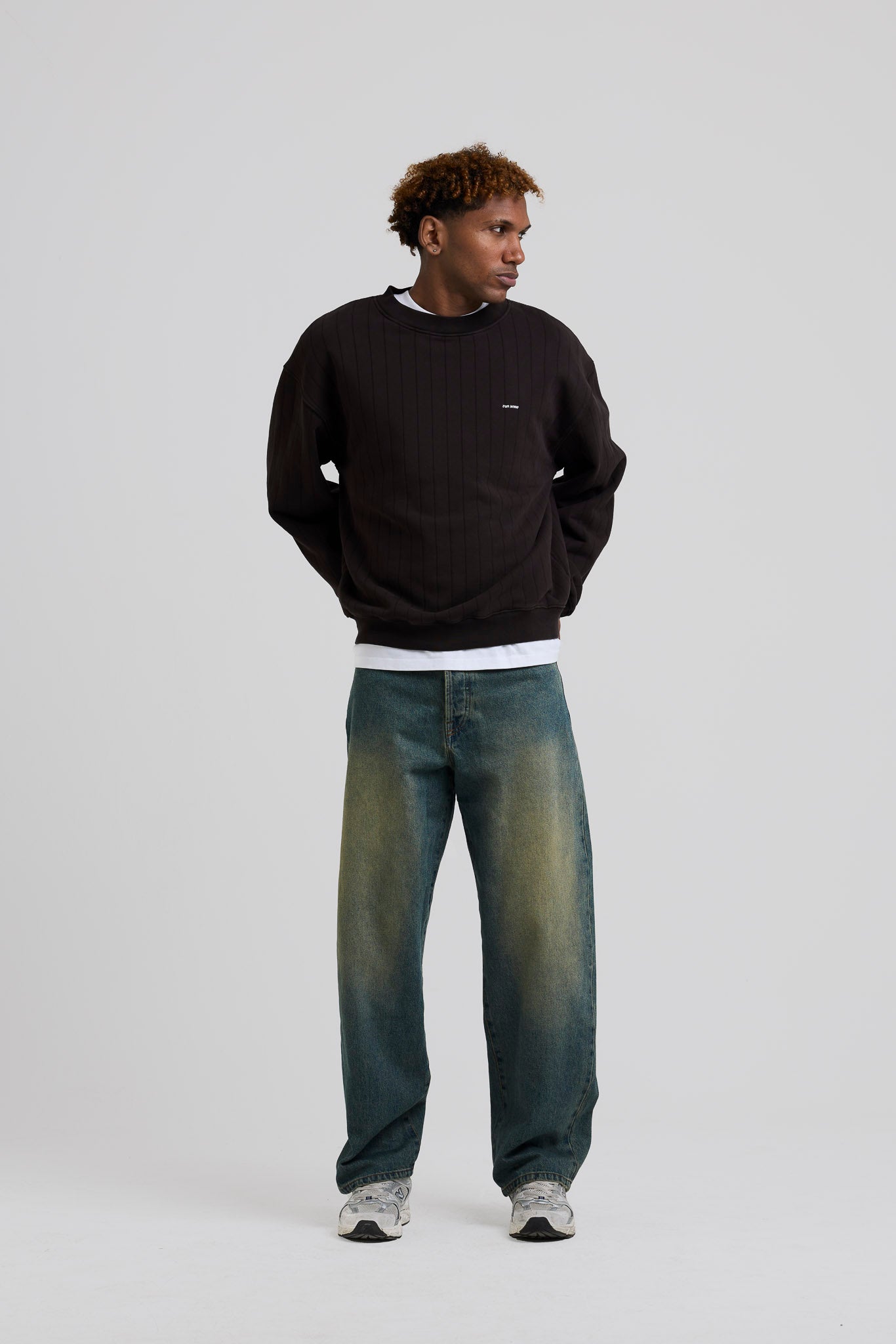 Needle Drop Crewneck Brown